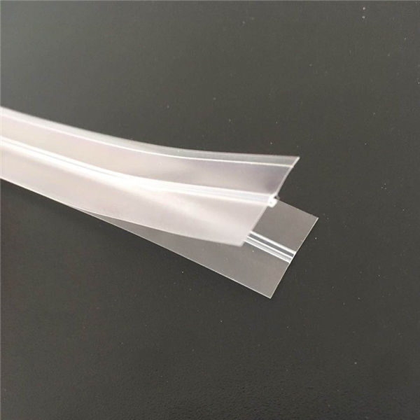 High-quality Flange Plastic Zipper